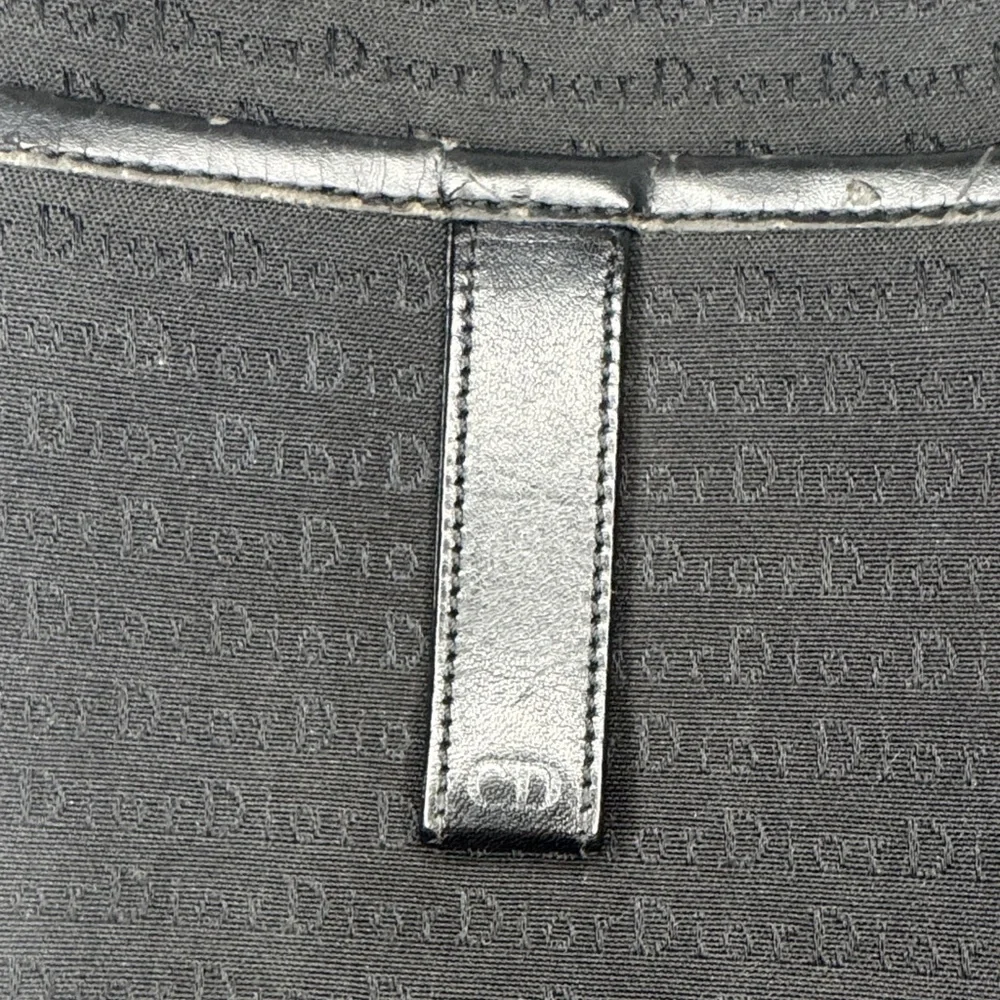 CD ☝️✨ Authentic Christian Dior Black Canvas Crossbody Bag ✨